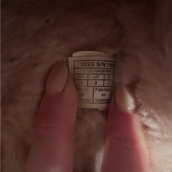 Ugg Scuffette Pink Women's Slippers, size 10, GUC, see photos, baby pink, fluffy - Picture 5 of 8